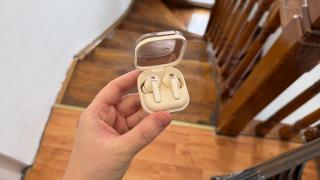 Samsung Galaxy Buds4 și Buds4 Pro au debutat: sunet Hi-Fi 24-bit, ANC adaptiv și integrare profundă Galaxy AI