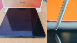 OPPO Find N6 apare într-o primă fotografie hands-on și primește un teaser oficial; Pliabilul suportă stylus AI Pencil, iar display-ul nu prezintă cute