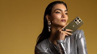 RESIGILATUL ZILEI #114: Motorola Signature - cameră triplă 50MP, Snapdragon 8 Gen 5 și ecran AMOLED 165Hz într-un design ultra-subțire