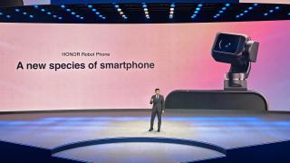 HONOR vorbește despre „Augmented Human Intelligence” la MWC 2026; Robot Phone devine piesa centrală a prezentării