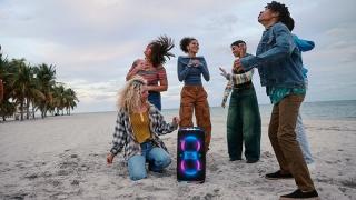 E LUNI e AMAZON: Boxă portabilă JBL PartyBox Stage 120 cu 160 W, AI Sound Boost, show de lumini și autonomie de 12 ore