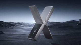 Huawei Wi-Fi X a debutat în China! Router portabil cu design pliabil și autonomie de 24 de ore
