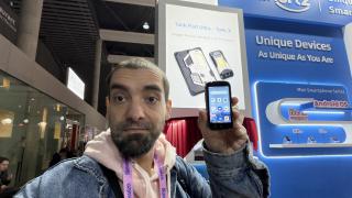 MWC 2026: Am găsit un mini telefon în Barcelona - Unihertz Jelly Star; Ce public ţintă are?