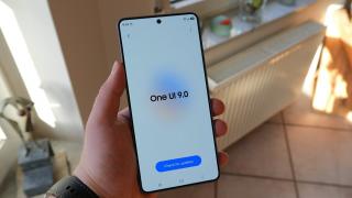 Prima versiune One UI 9 pentru Galaxy S26 Ultra apare online și confirmă dezvoltarea Android 17