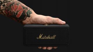 E LUNI e AMAZON: Marshall Emberton III boxă portabilă Bluetooth cu sunet True Stereophonic, IP67 și autonomie de peste 32 ore