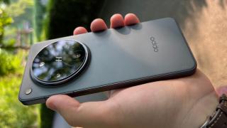 OPPO Find X9 Ultra și lista completă de dotări! Ce are de oferit ca setup foto, dar baterie?