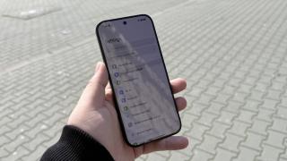 POCO X8 Pro: Display AMOLED luminos, compact, atractiv în special pentru gameri