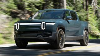 Rivian ar putea livra 50000 de taxiuri-robot pentru Uber - Înțelegerea are o valoare estimată de 1,25 de miliarde de dolari