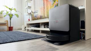 Roborock Saros 20 Review: Aspiratorul care vede toate obstacolele din casă, escaladează praguri înalte și aspiră covoarele la un fabulos 36000 Pa