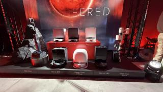 Cu ce se laudă Roborock în primăvara lui 2026: aspirator cu vibrații ultrasonice, model vertical F25 cu spumă cu bule mari