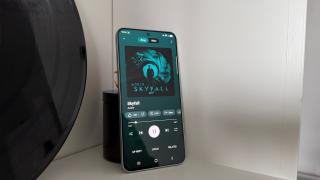 Samsung Galaxy A57: Acustica rămâne de calitate, cu difuzoare ce sună clar sau tare, după nevoi