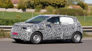 Noul model electric de la DACIA își dezvăluie formele sub camuflaj; E bazat pe Twingo și aflăm cât ar putea costa