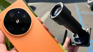 OPPO Find X9 Ultra: Camera absolută, revenirea zoom-ului optic 10x și un accesoriu tele care transformă telefonul în DSLR