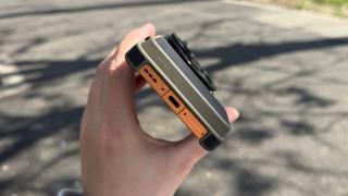 OPPO Find X9 Ultra: Cea mai mare baterie de pe un flagship cameraphone, un monstru al playback-ului video