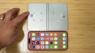 iPhone Ultra apare în noi machete dummy și e comparat cu iPhone 18 Pro / Pro Max și iPad Mini