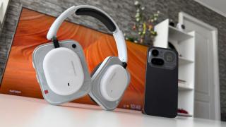 Nothing Headphone (a) Review: Căștile hipsterești perfecte pentru festivalurile din această vară