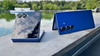 Primele imagini cu Galaxy Z Fold 8, Fold 8 Wide și Flip 8 dezvăluie direcția Samsung