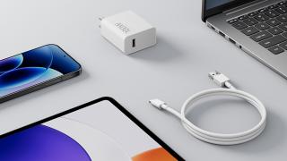 Xiaomi își actualizează oferta de adaptoare cu un model GaN de 100W, port USB-A