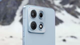 Motorola edge 70 Max întregește seria de telefoane edge 70, are procesor de flagship și îl vedem în imagini