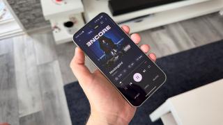 OPPO Reno16 Pro 5G: Acustică stereo plăcută, nu în echilibru perfect, dar potrivită pentru orice content audio