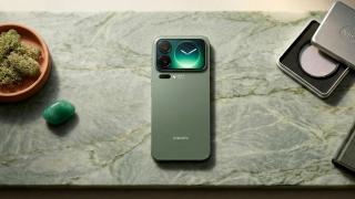 Xiaomi își reduce semnificativ producția de smartphone-uri în 2026 din cauza scumpirii memoriilor