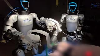Premieră în medicină: un robot umanoid a realizat cu succes o operație de îndepărtare a vezicii biliare