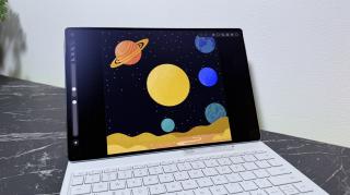 HUAWEI MatePad Pro Max: Display OLED PaperMatte spectaculos, imersiv, viu colorat, acum fără notch