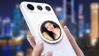 HONOR 700 are primele dotări dezvăluite: vine cu accesoriu ecran secundar pe spate