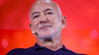Jeff Bezos vinde o mică parte din Amazon pentru o sumă uriașă – Pachetul de 0,14% valorează aproximativ 4,1 miliarde de dolari