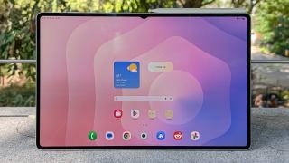 Galaxy Tab S12 Ultra nu scapă de breton nici anul acesta – Samsung ar păstra ecranul uriaș de 14,6 inch și bateria de 11.600 mAh