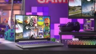 Lenovo își reconfigurează strategia de gaming: LOQ Essential cu Intel Arc sau RTX 3050 și monitoare de până la 360 Hz