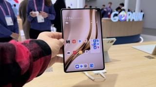 HarmonyOS 7 schimbă modul de alimentare al Huawei MatePad Mini – la utilizare intensă, energia de la încărcător poate merge direct către dispozitiv, reducând încălzirea bateriei