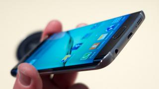 Iată la ce prețuri este vândut Samsung Galaxy S6 Edge de către principalii retaileri români