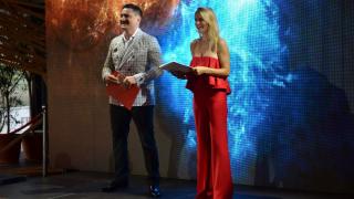 Huawei P8 este lansat oficial în România în cadrul unui eveniment cu acrobații și foc de artificii