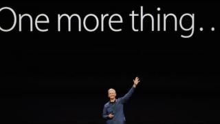 Apple din nou la cuţite cu producătorii elveţieni de ceasuri; Swatch brevetează expresia "One More Thing"