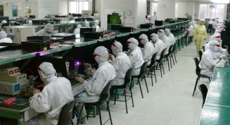 Foxconn recrutează noi angajați ca urmare a comenzilor mari pentru producția lui iPhone 6c; telefonul ar putea sosi în noiembrie