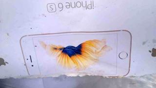 Ambalajul lui iPhone 6s fotografiat destul de clar înaintea lansării de azi