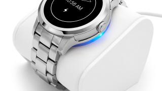 Fossil Q Founder, primul smartwatch al producătorului american de accesorii este acum disponibil la vânzare; costă 275$
