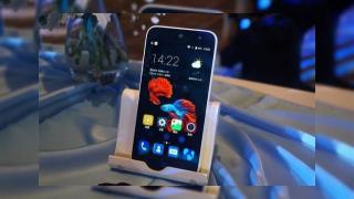 ZTE Blade A1 prezentat oficial: aduce cu un iPhone 5c şi costă sub 100 de dolari