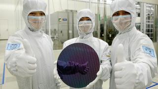 Samsung ar urma să dezvolte procesoare pentru AMD începând de anul viitor