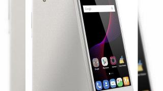 ZTE Blade D Lux anunţat oficial: phablet de 5.5 inch cu baterie de 3000 mAh, cameră selfie bună