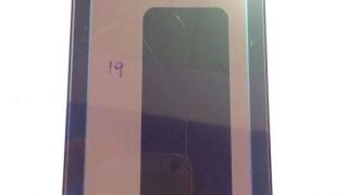 Samsung ar urma să folosească propriul panou touch pe Galaxy S7
