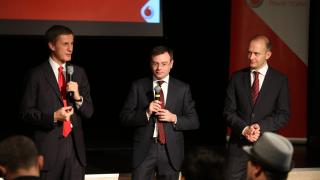 Vodafone Romania oferă Internet gratuit de Valentine’s Day și Internet gratuit la metrou prin Supernet 4G City