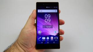 Display-ul lui Sony Xperia Z5 Premium aduce rezoluție de top, dar nu impresionează în rest