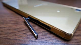 Sony Xperia Z5 Premium oferă o conectivitate bună, stă bine și în cazul "Speedtest"