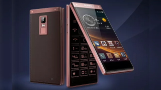 Gionee lansează un telefon cu clapeta şi 4 GB RAM, modelul W909, dar şi terminalul high end Gionee S8