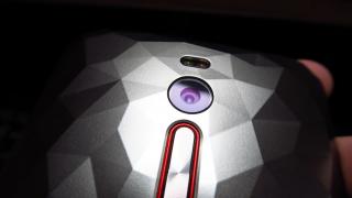 ASUS ZenFone 2 Deluxe Special Edition: Camera peste ASUS ZenFone 2, sub ZenFone 2 Laser