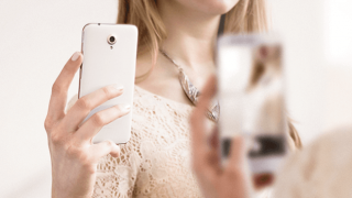 Vodafone Smart Prime 7 e unul dintre cele mai accesibile telefoane cu Android 6.0, suport 4G