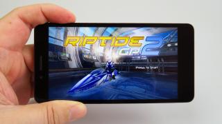 Huawei Honor 5X: Benchmark-uri rezonabile, interfaţa mai puţin fluidă decât pe Honor 7