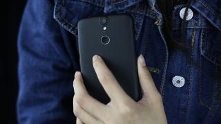 Smartphone-ul Vernee Thor disponibil de astăzi prin intermediul eMAG.ro; costă 699 lei